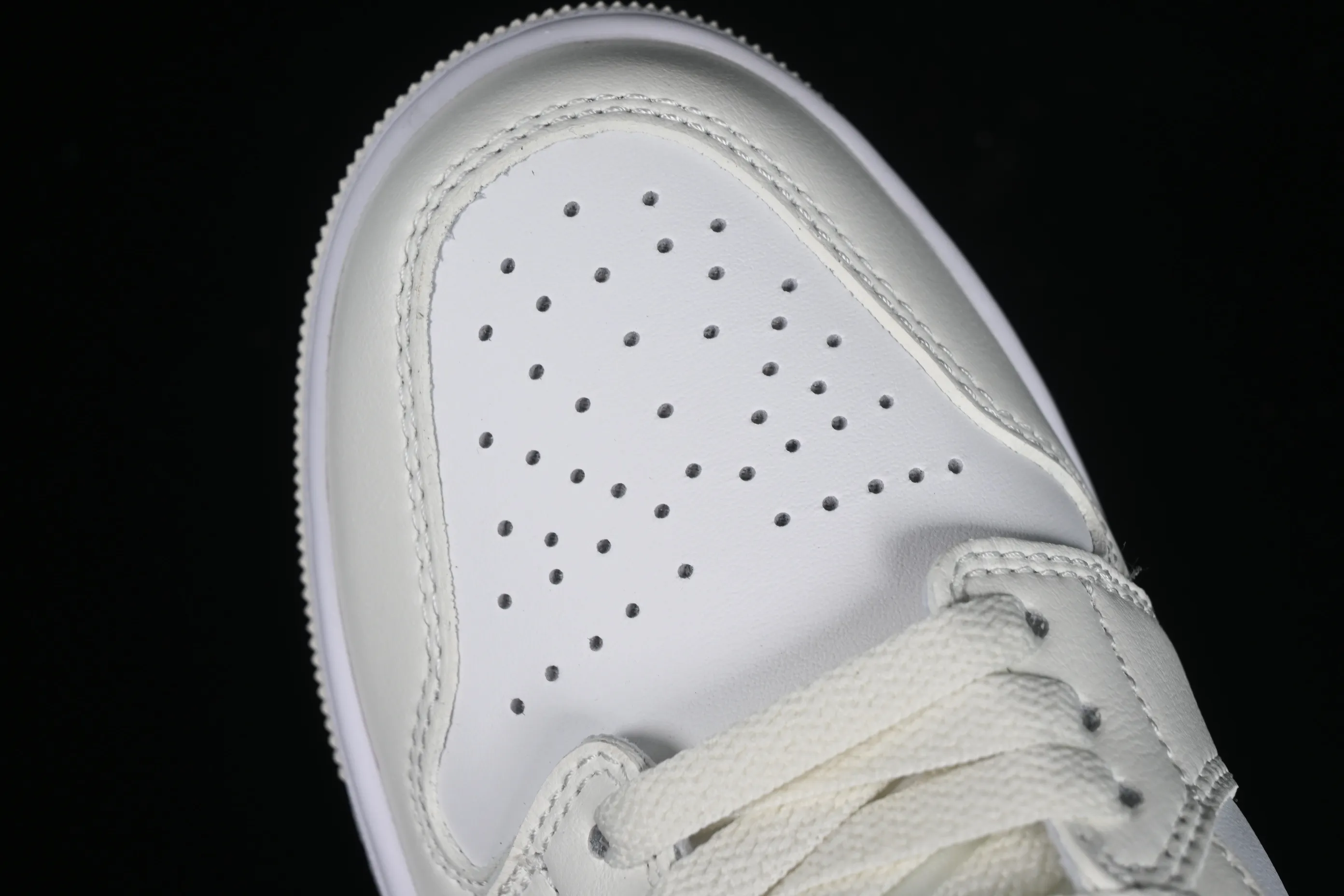 All categories Air Jordan Jordan series basketball shoes Air Jordan 1 Low Z version Air Jordan 1 Low AJ1 Joe 1 lemon yellow low-top cultural and leisure sports sneakers FV8486-181